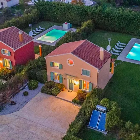 Gialetti Almiros strand